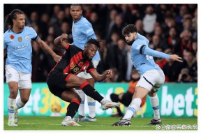 金年会官网首页-德甲劲旅全队状态低迷，战术频频失误